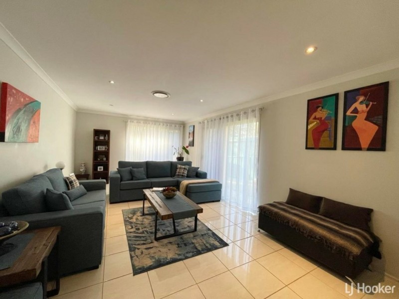 22 Bimbadeen Drive, Muswellbrook NSW 2333