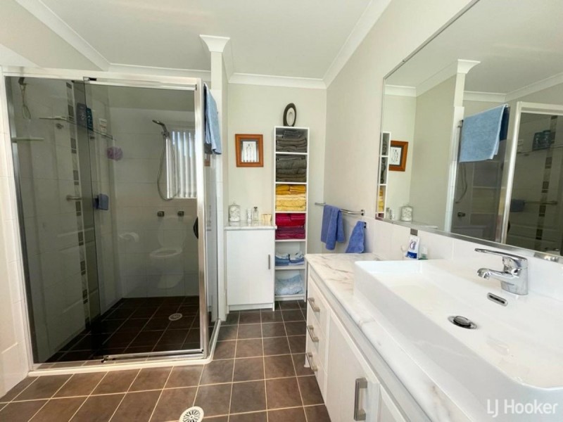 22 Bimbadeen Drive, Muswellbrook NSW 2333