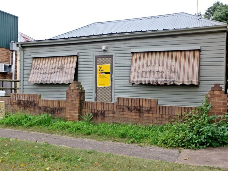 8 Maitland Street, Muswellbrook NSW 2333