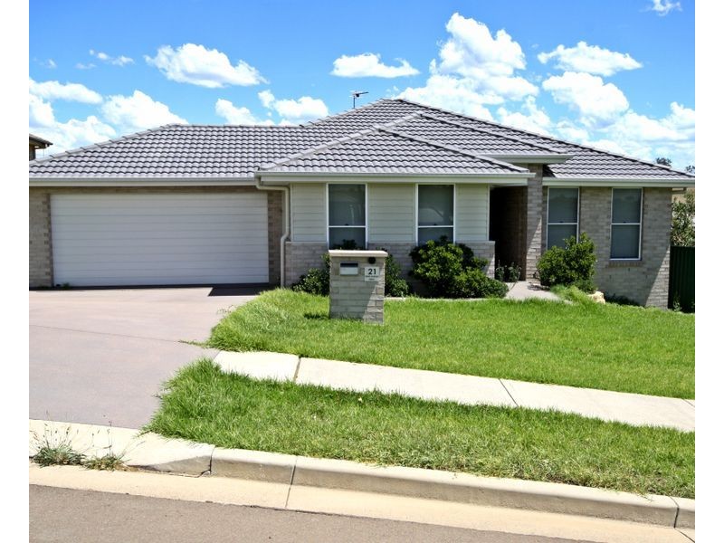 21 Henry Dangar Drive, Muswellbrook NSW 2333