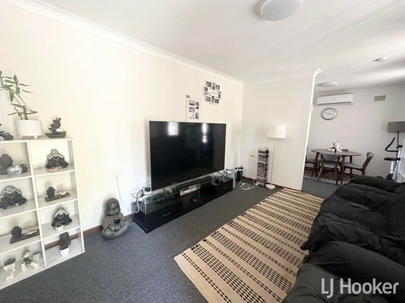 14 Anzac Parade, Muswellbrook NSW 2333