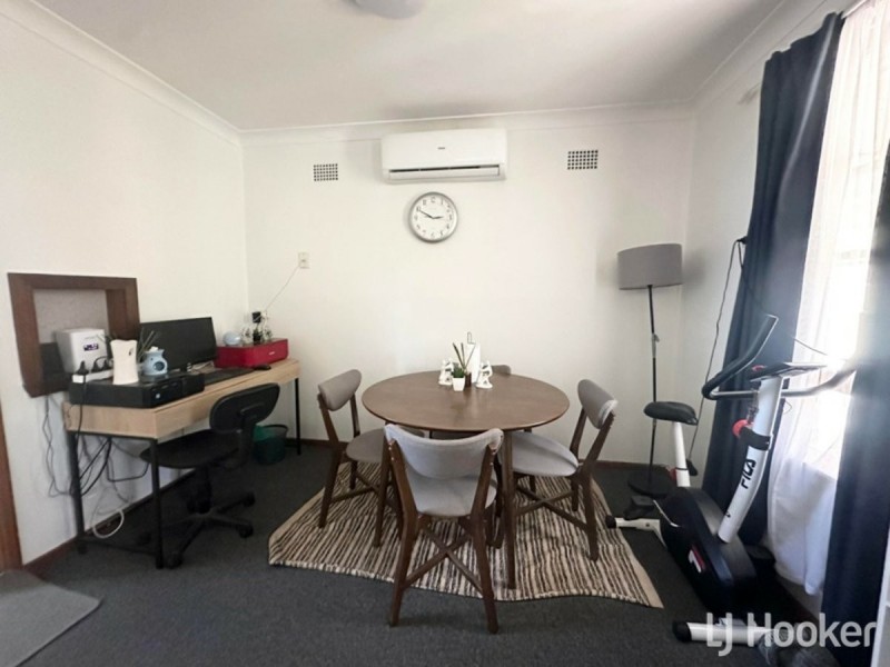 14 Anzac Parade, Muswellbrook NSW 2333