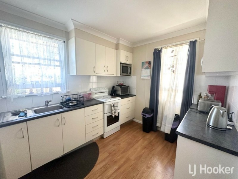 14 Anzac Parade, Muswellbrook NSW 2333