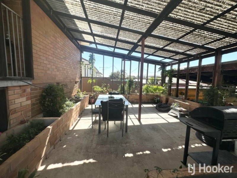 14 Anzac Parade, Muswellbrook NSW 2333