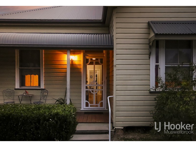 19 Crinoline Street, Denman NSW 2328