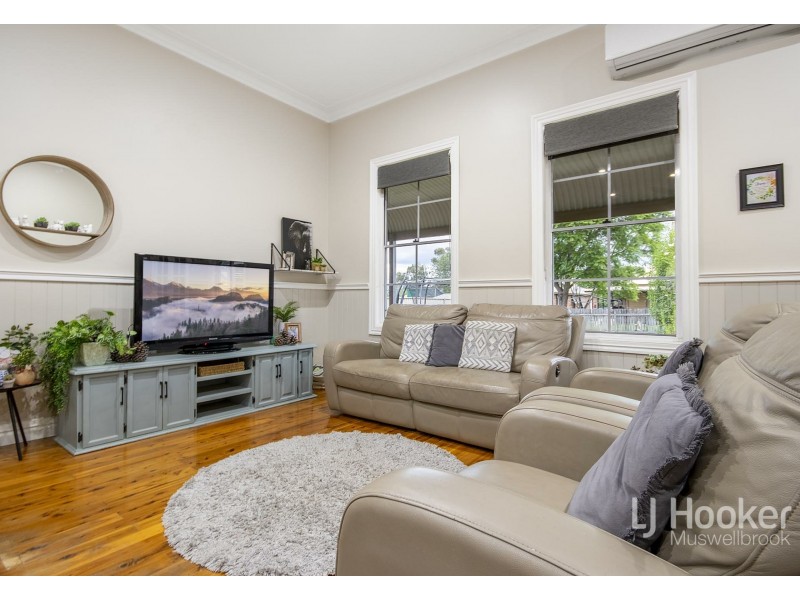 19 Crinoline Street, Denman NSW 2328