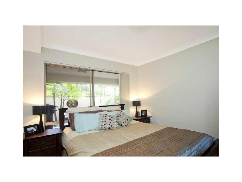 3/3-5 Shackel Ave, Brookvale NSW 2100