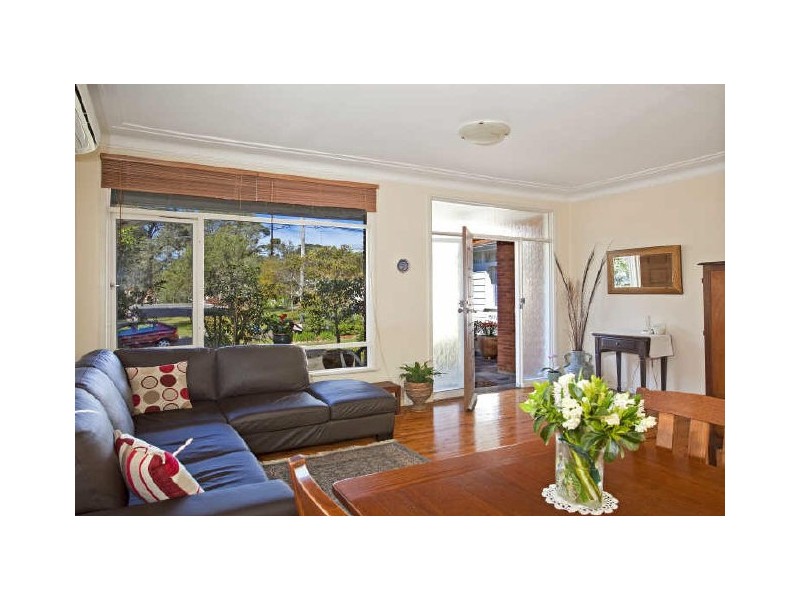 6 Moresby Place, Allambie Heights NSW 2100