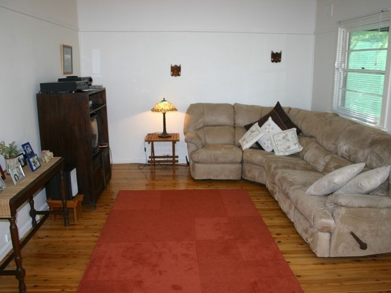 23 Jocelyn Street, North Curl Curl NSW 2099