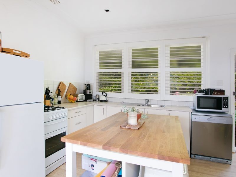 5 Batho Road, Freshwater NSW 2096