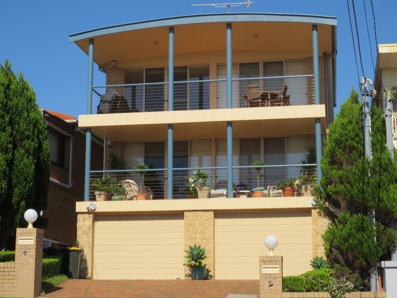 23a Farnell Street, Curl Curl NSW 2096