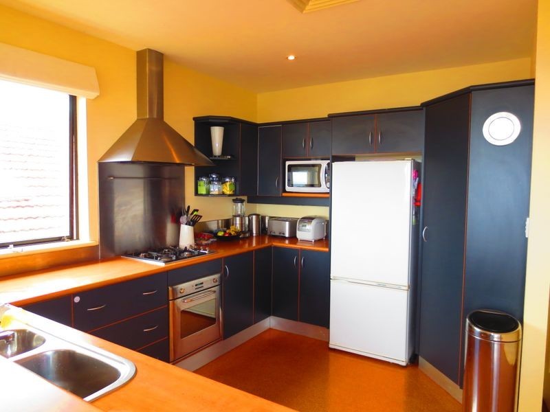 23a Farnell Street, Curl Curl NSW 2096