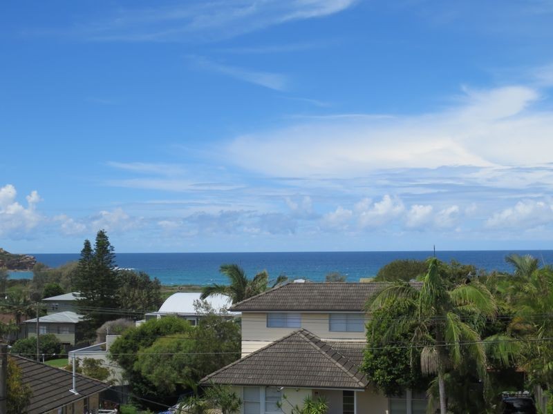 23a Farnell Street, Curl Curl NSW 2096