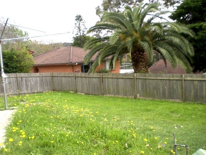 Lower Level/112 Parr Parade, Narraweena NSW 2099
