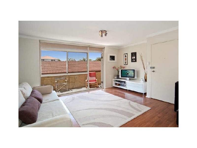 2/11 Soldiers Avenue, Freshwater NSW 2096