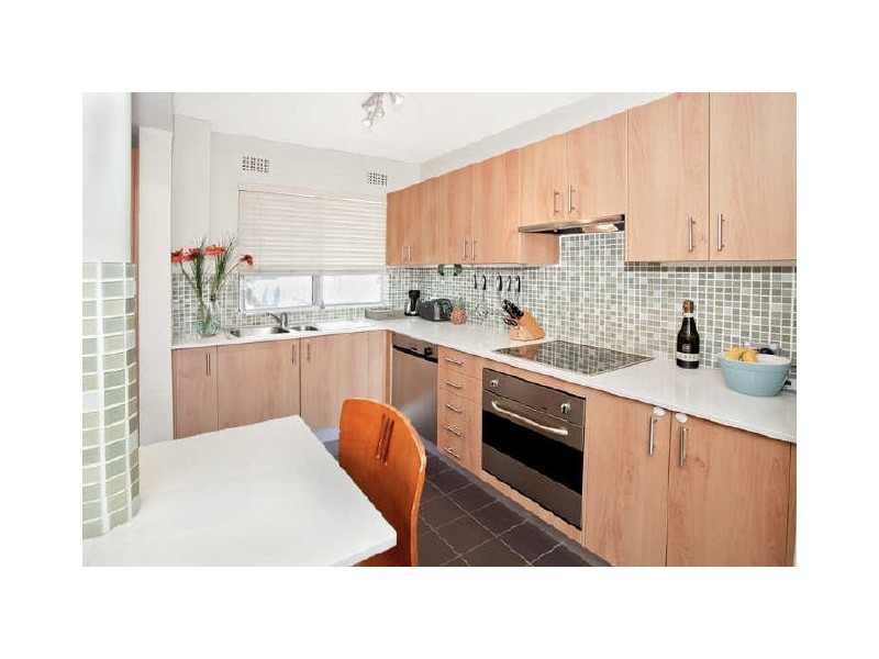 2/11 Soldiers Avenue, Freshwater NSW 2096