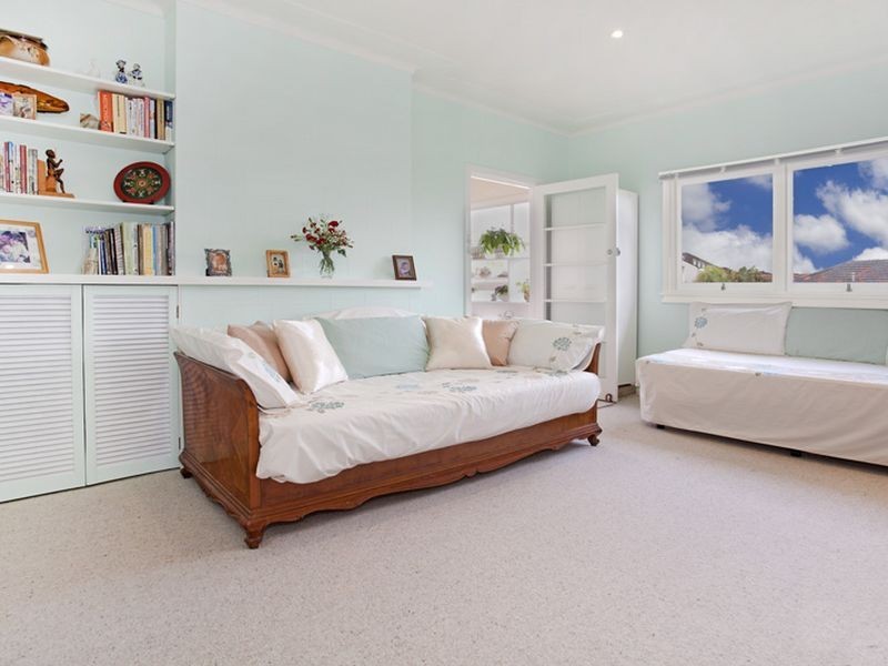 24 Austin Avenue, North Curl Curl NSW 2099