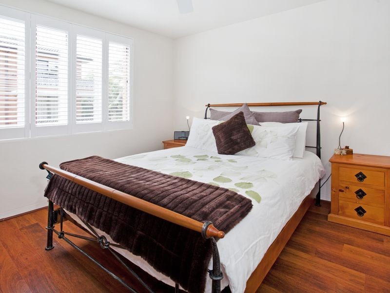 8/90-92 Wyadra Avenue, Freshwater NSW 2096