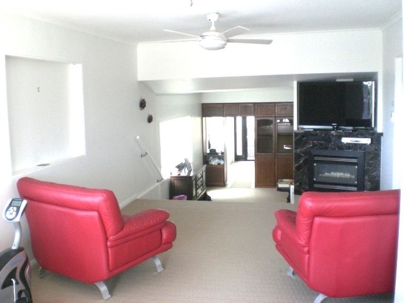 39 Gardere Avenue, Curl Curl NSW 2096