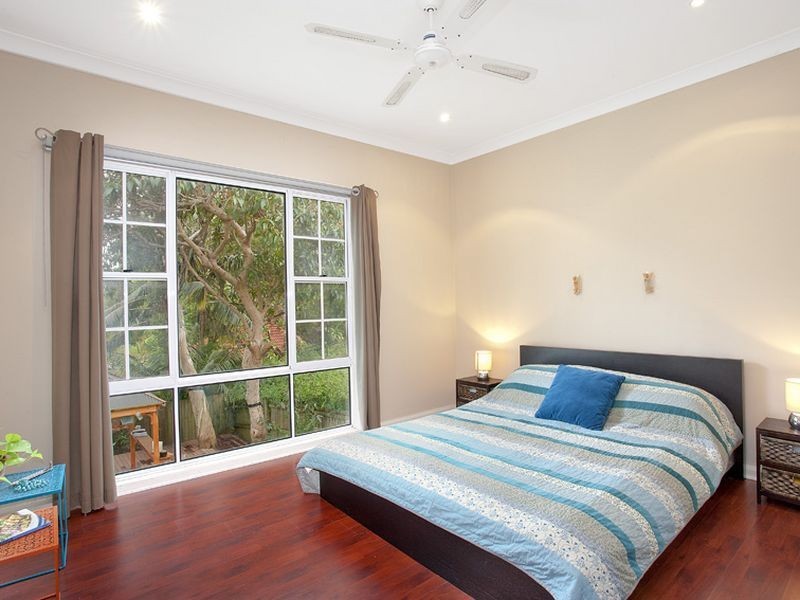 16 Amourin Street, North Manly NSW 2100