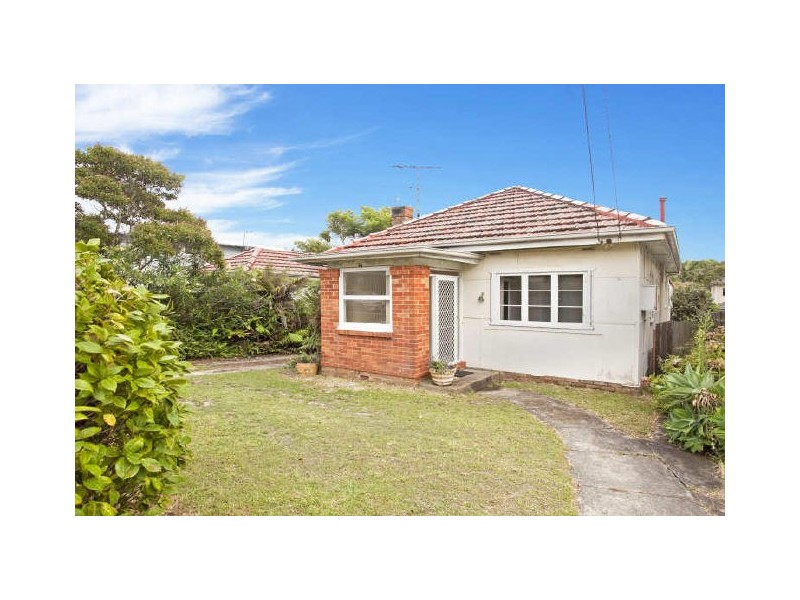 81 Bennett Street, Curl Curl NSW 2096