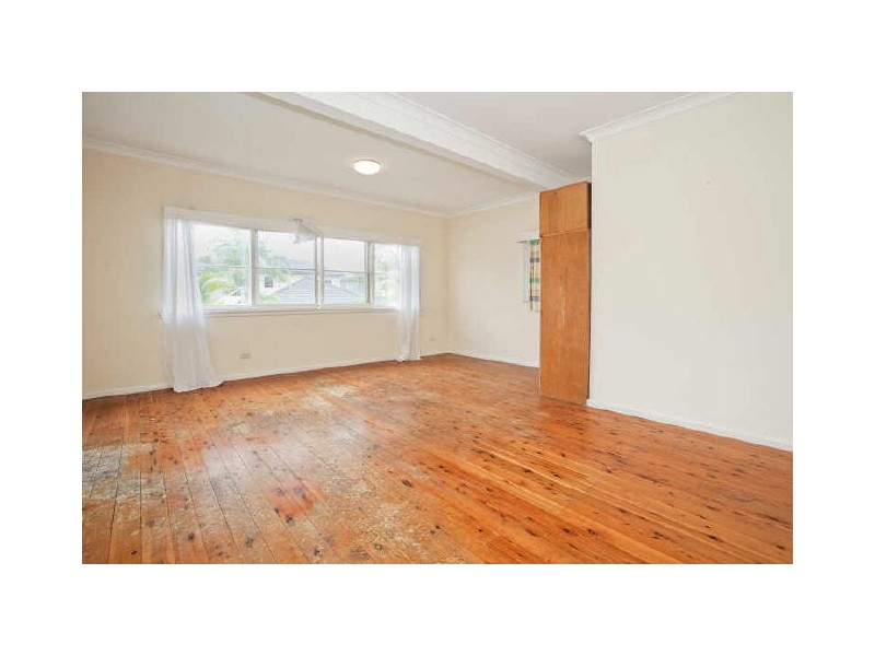 81 Bennett Street, Curl Curl NSW 2096