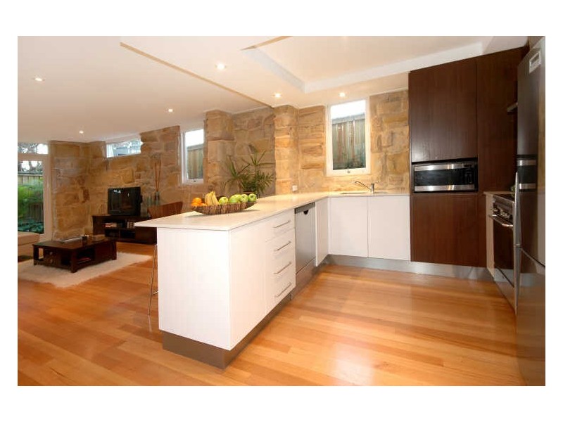 12 Surfers Parade, Freshwater NSW 2096