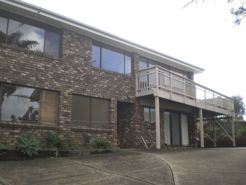 2 Bellevue Place, North Curl Curl NSW 2099