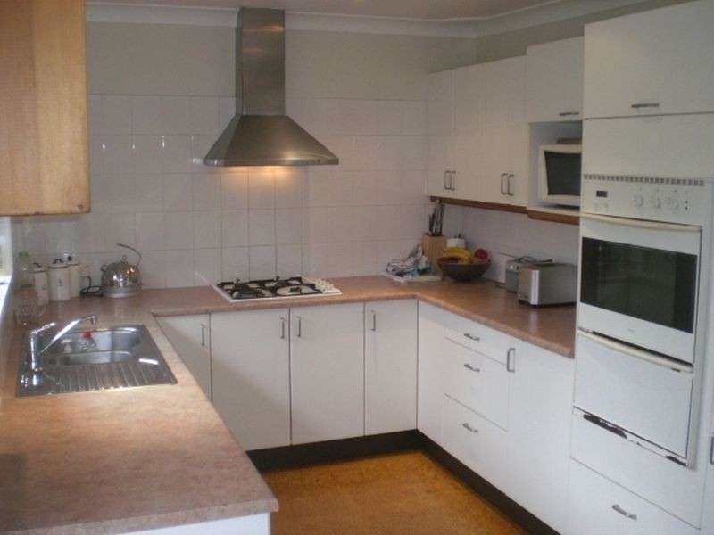2 Bellevue Place, North Curl Curl NSW 2099