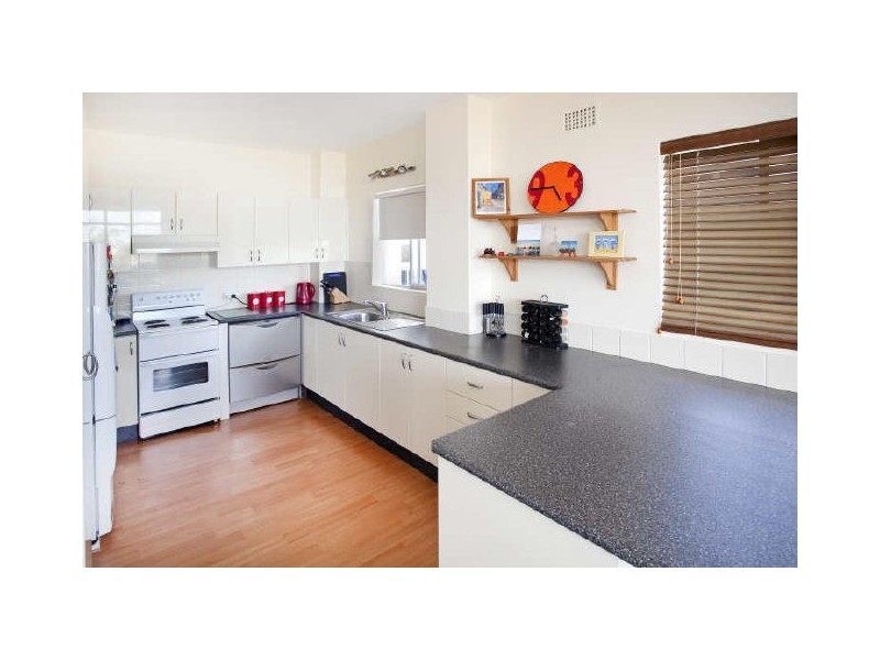 13/28 McDonald Street, Freshwater NSW 2096