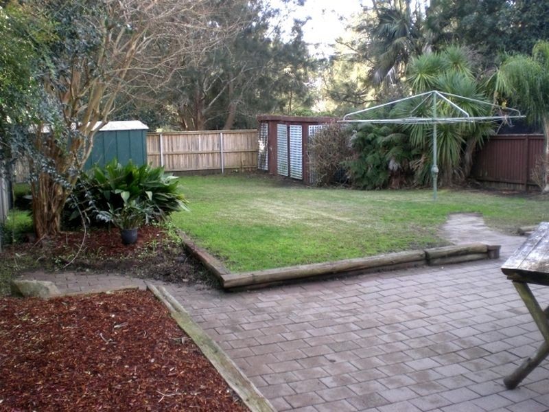 6 Stewart Avenue, Curl Curl NSW 2096