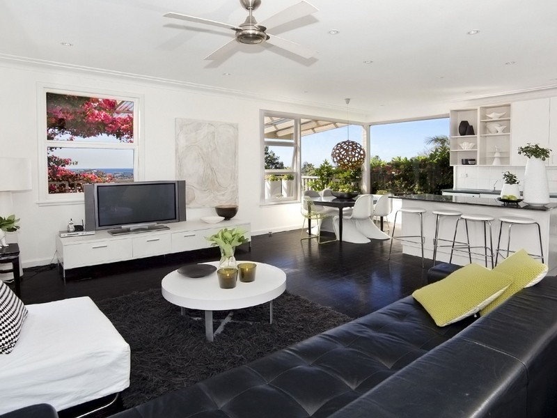 177 Wyndora Ave, Freshwater NSW 2096