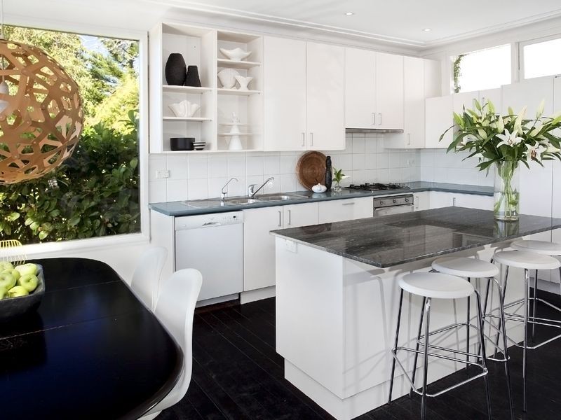 177 Wyndora Ave, Freshwater NSW 2096