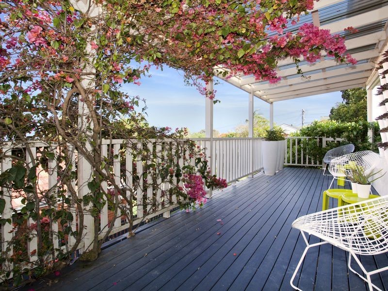 177 Wyndora Ave, Freshwater NSW 2096