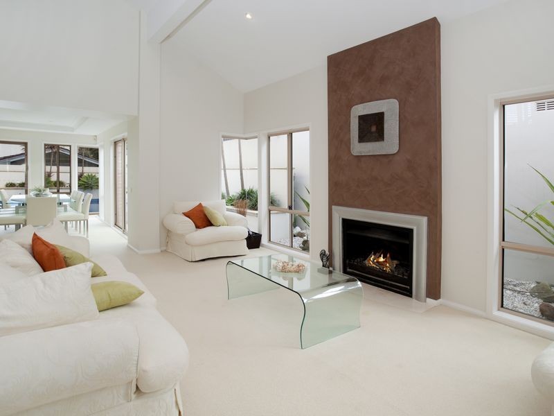 38 Gilles Crescent, Beacon Hill NSW 2100