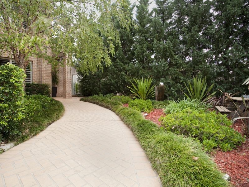 38 Gilles Crescent, Beacon Hill NSW 2100