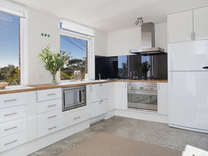 2/12a Corella Street, Freshwater NSW 2096