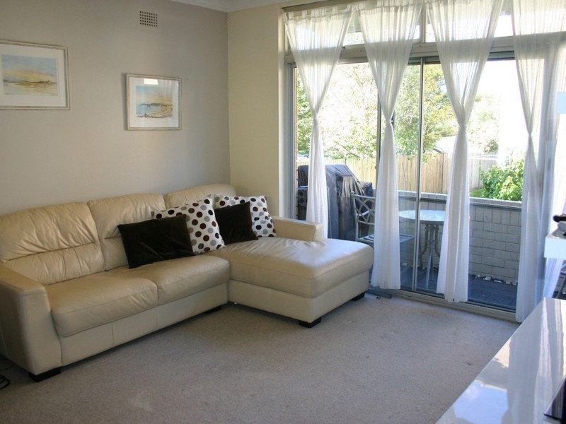 3/111 Harbord Rd, Freshwater NSW 2096