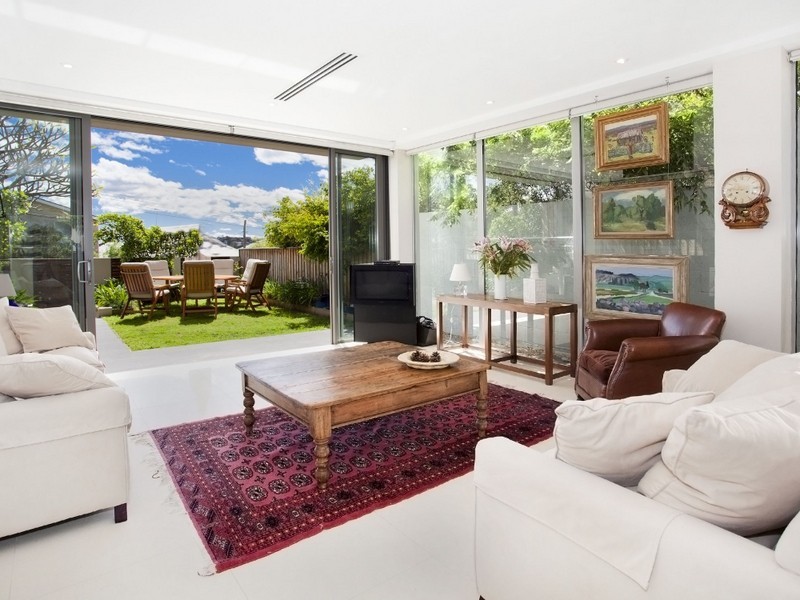 5 Undercliff Road, Freshwater NSW 2096