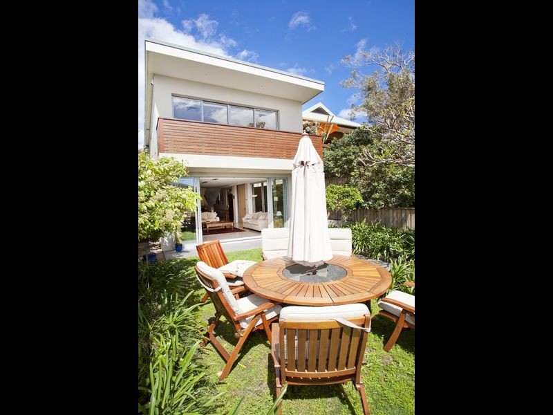 5 Undercliff Road, Freshwater NSW 2096