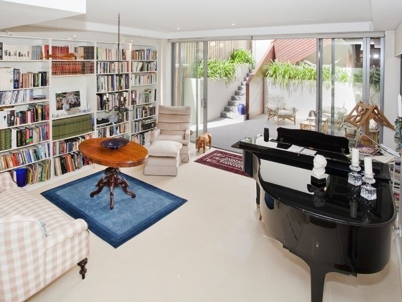 5 Undercliff Road, Freshwater NSW 2096