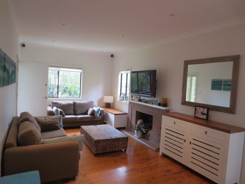 1 Rabaul Road, North Curl Curl NSW 2099
