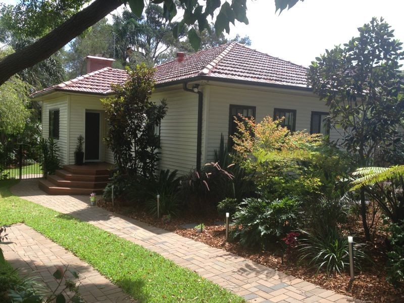 1 Rabaul Road, North Curl Curl NSW 2099