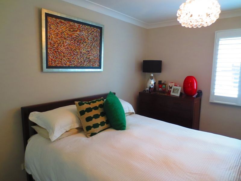 11/4 Campbell Parade, Manly Vale NSW 2093