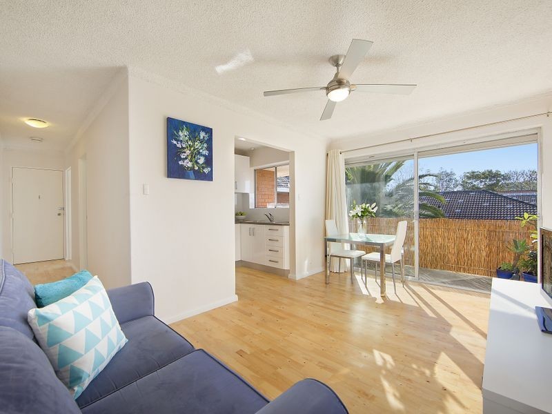 21/4 Greenwood Place, Freshwater NSW 2096