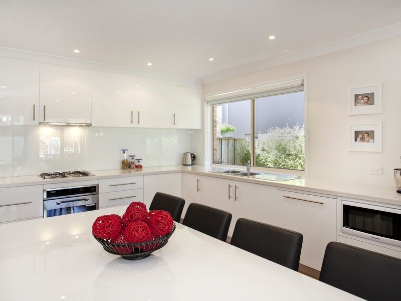 37 Johnson Street, Freshwater NSW 2096