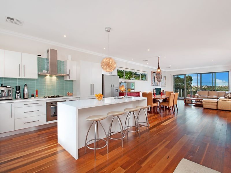 24 Jocelyn Street, North Curl Curl NSW 2099