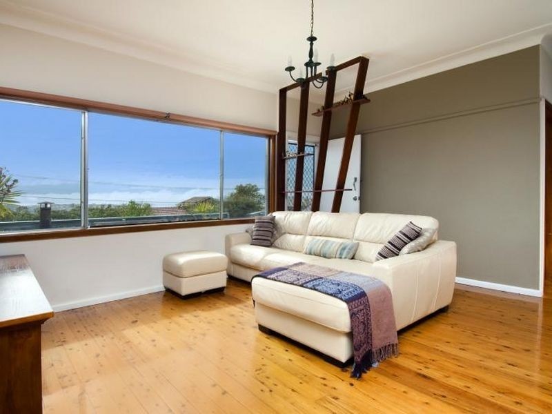 15 Corkery Crescent, Allambie Heights NSW 2100