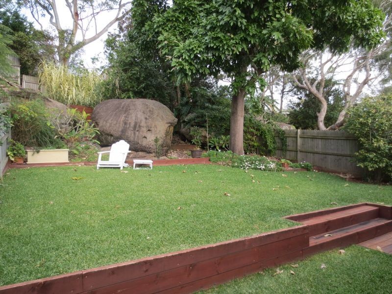 26 Adams Street, Curl Curl NSW 2096