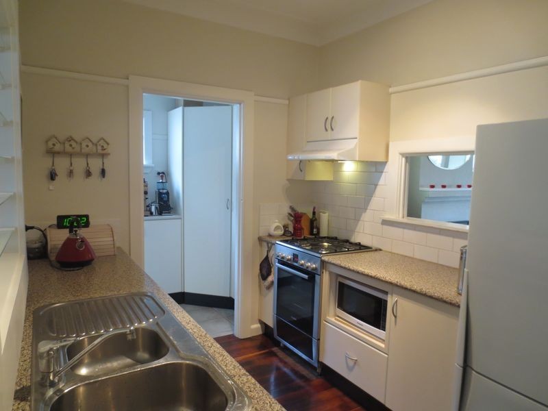 26 Adams Street, Curl Curl NSW 2096